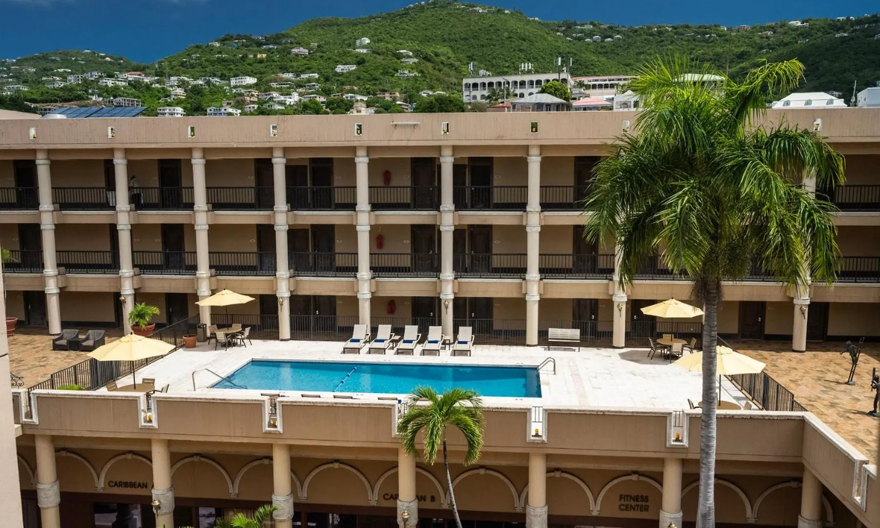 שארלוט אמלי Windward Passage Hotel 3*, שארלוט אמלי