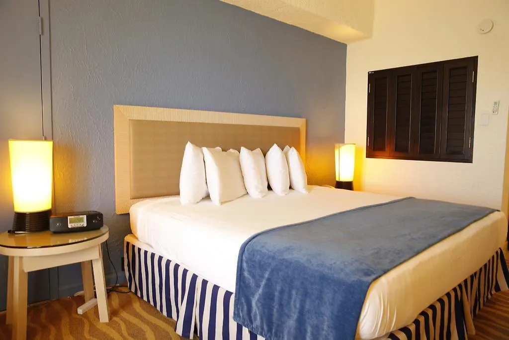 Windward Passage Hotel Carlota Amalia