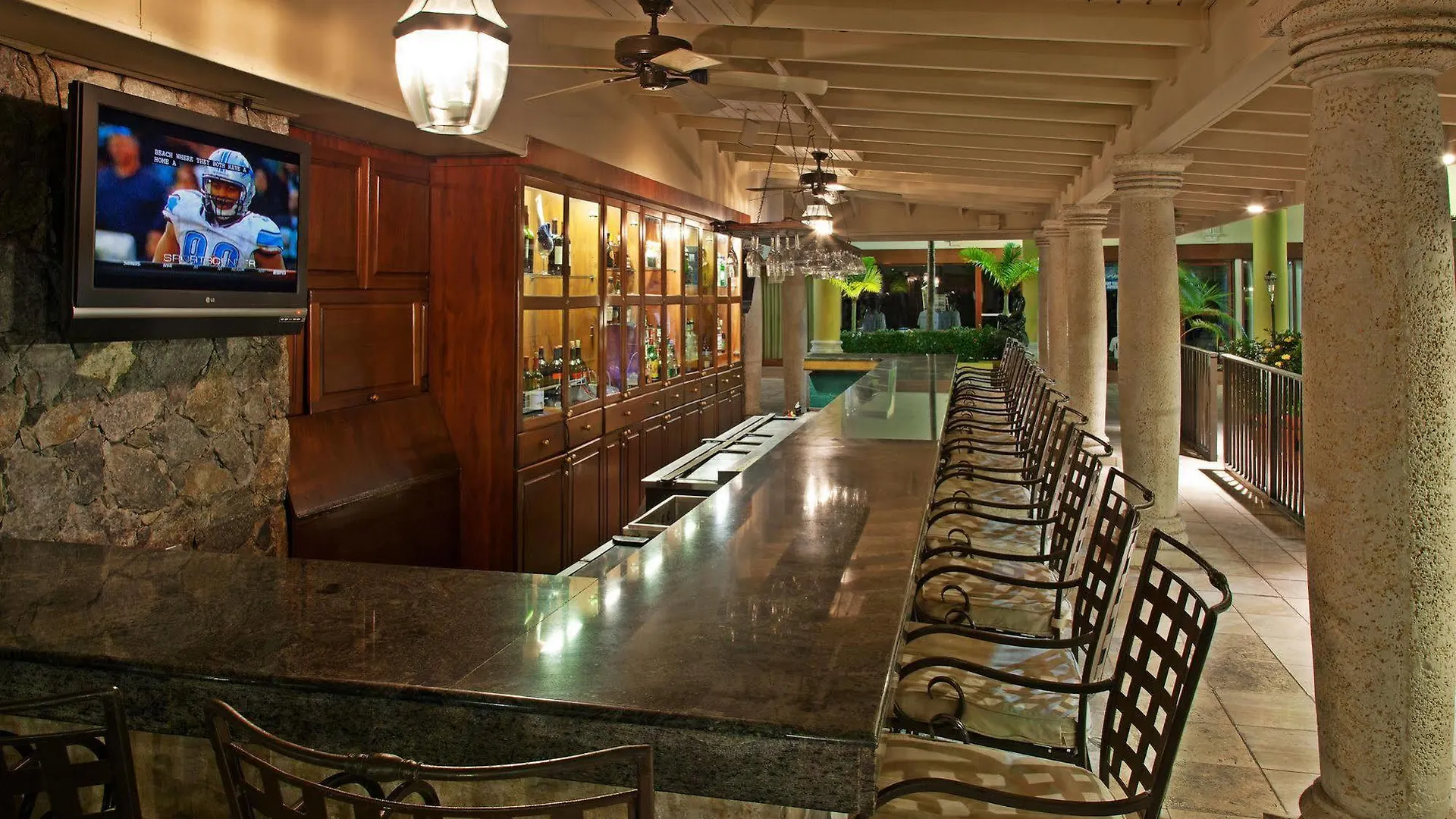 Windward Passage Hotel Carlota Amalia