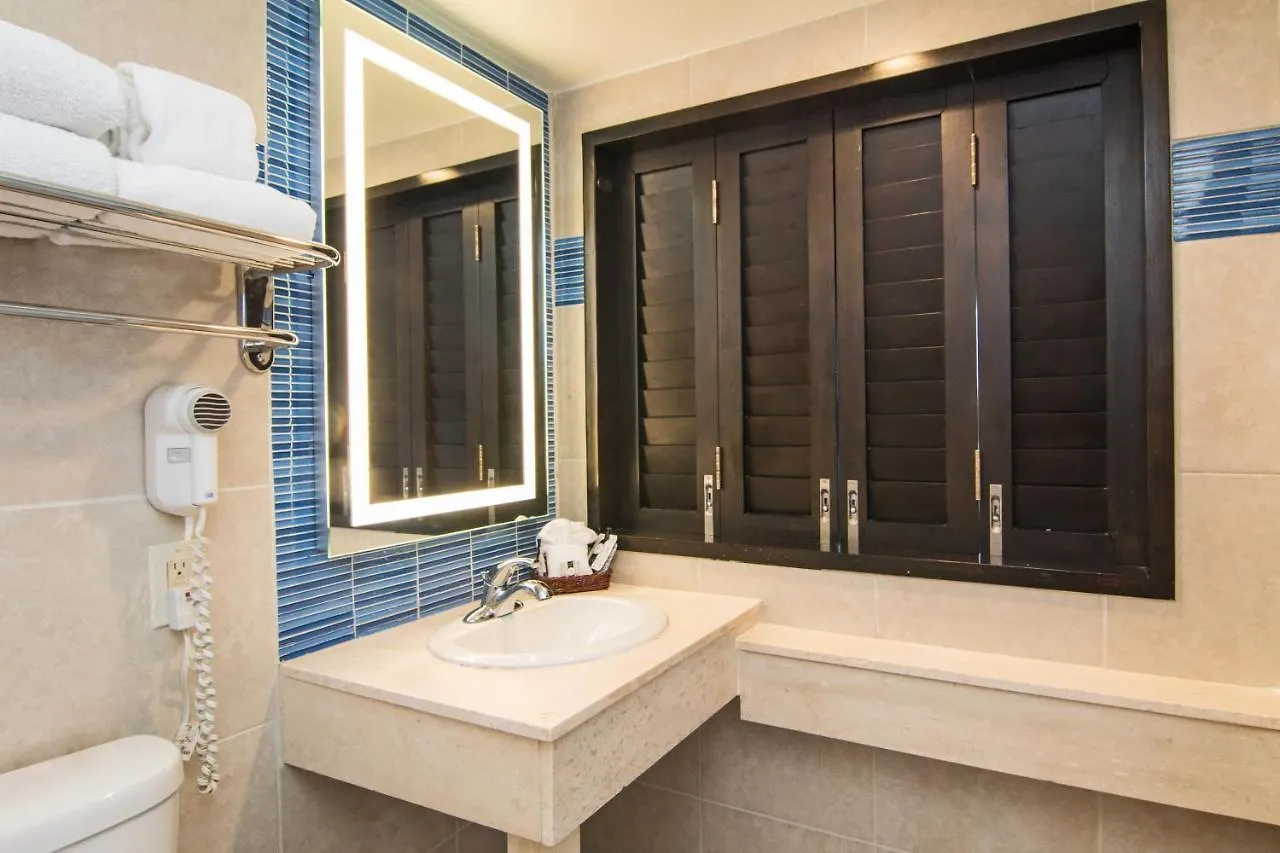 Windward Passage Hotel Carlota Amalia