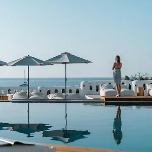 Penelope Village 4* Playa Kalo Livadi